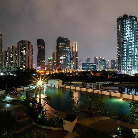 Homey 1Br At The Wave Near Epicentrum Kuningan By Travelio Jakarta Exteriör bild