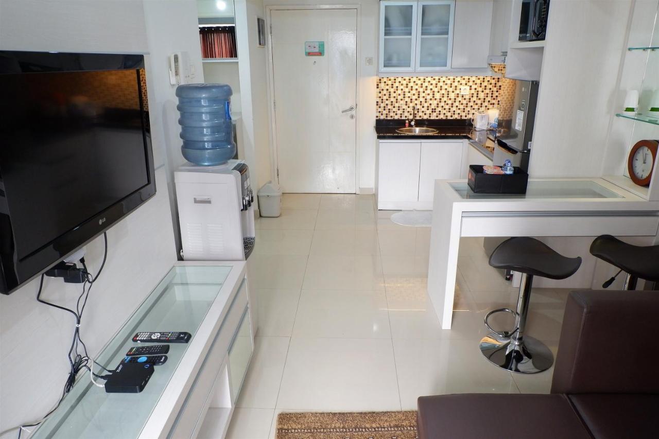 Homey 1Br At The Wave Near Epicentrum Kuningan By Travelio Jakarta Exteriör bild